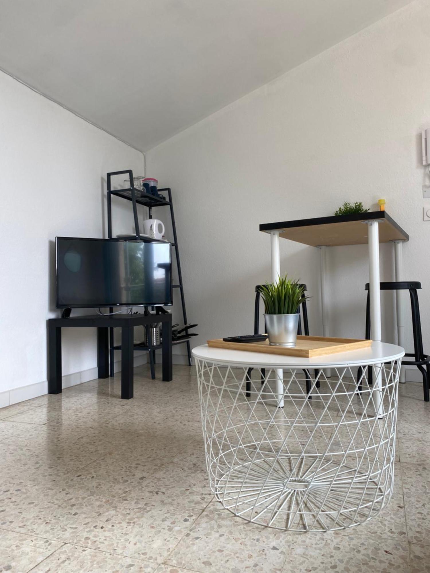 Apartmán La Maison D'Antonin Nîmes Exteriér fotografie