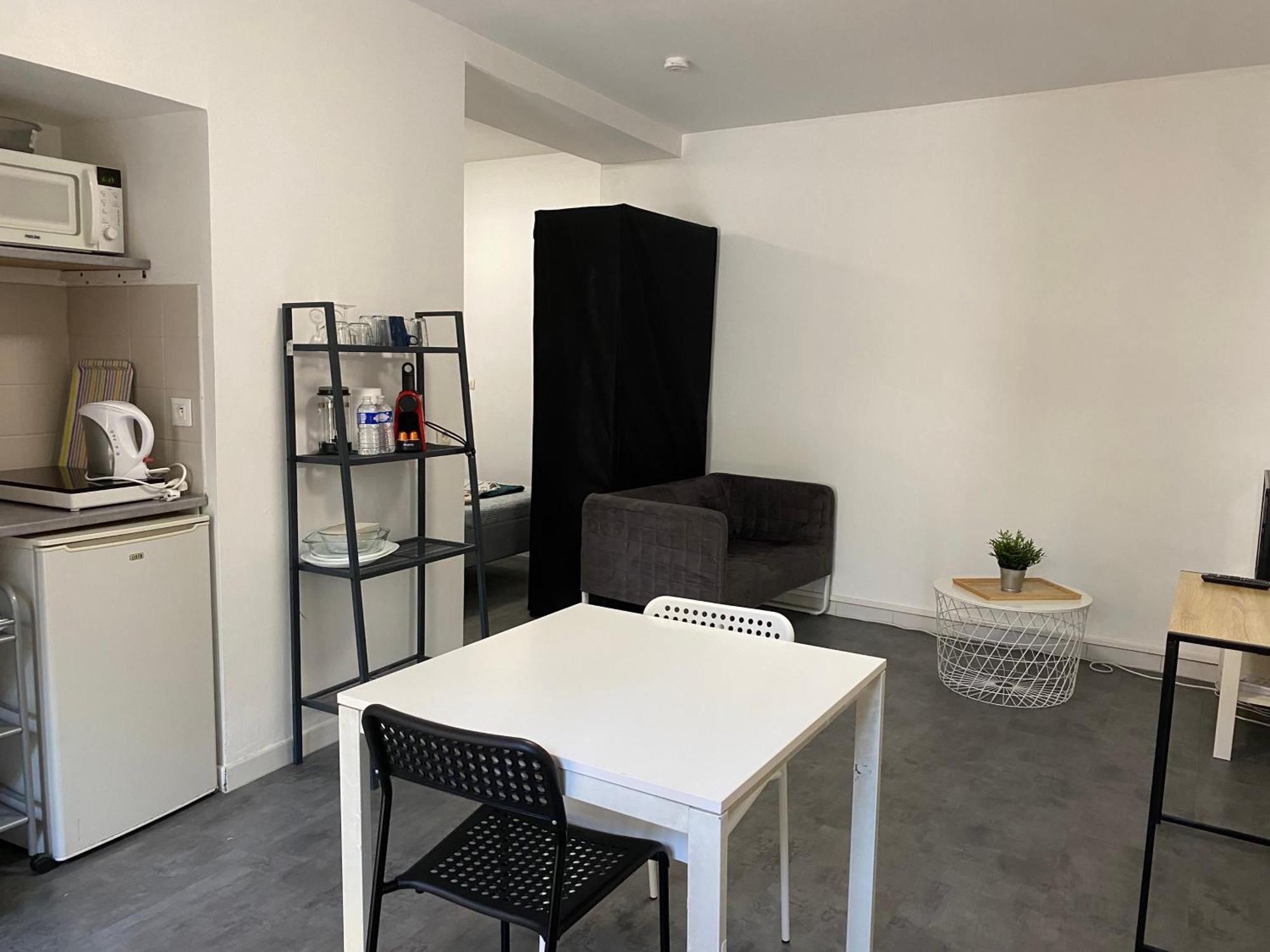 Apartmán La Maison D'Antonin Nîmes Exteriér fotografie